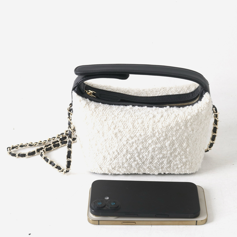 Leather Classic Mini Hobos Bag - đánh giá và giá Mini Purse Chain