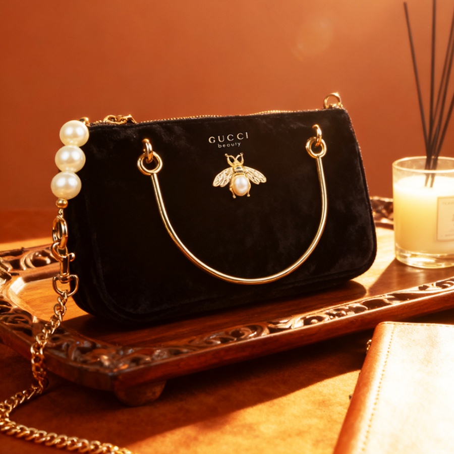 Gucci’s Bag Women Black Velvet - đánh giá và giá Women Bags Gucci